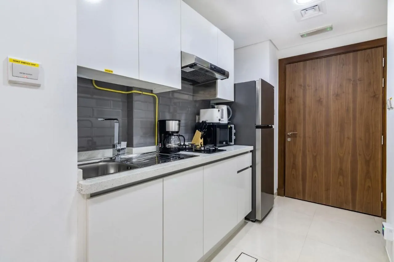 The Smart Concierge - Waves By Kasco Apartment Dubai