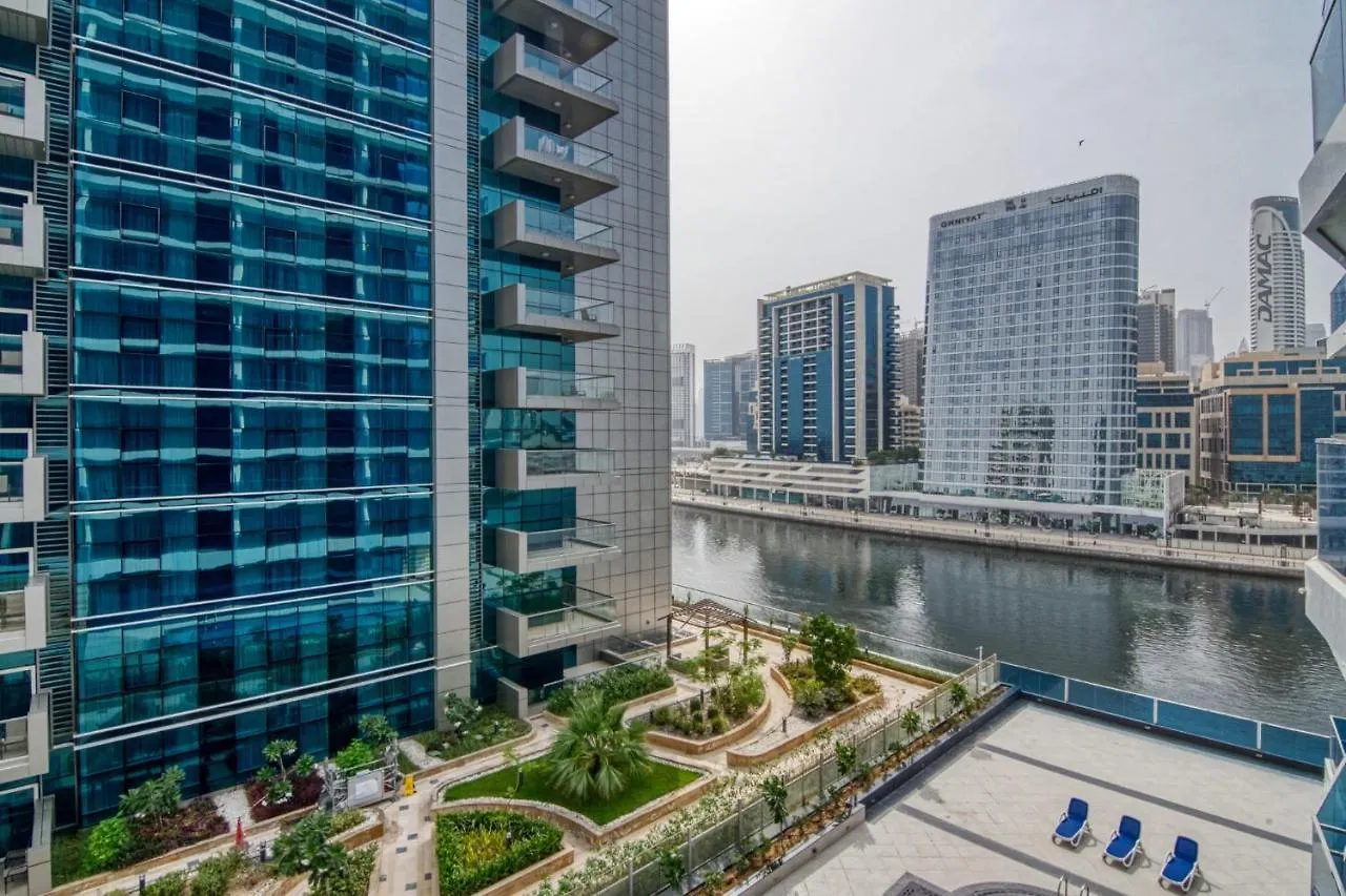 The Smart Concierge - Waves By Kasco Apartment Dubai United Arab Emirates