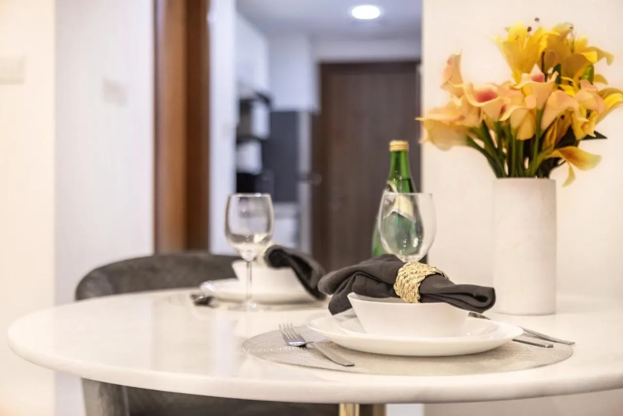 The Smart Concierge - Waves By Kasco Apartment Dubai 0*,